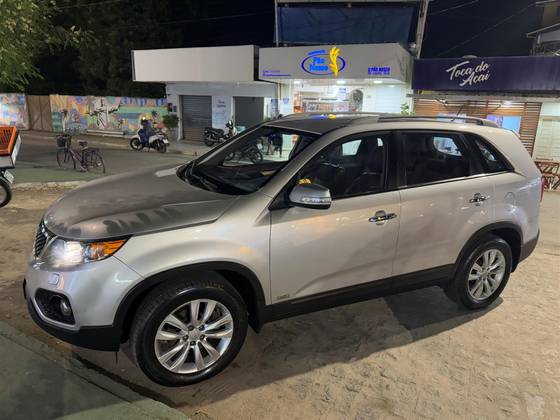 KIA SORENTO 3.5 V6 GASOLINA EX 7L AUTOMATICO KIA SORENTO 3.5 V6 GASOLINA EX 7L AUTOMATICO